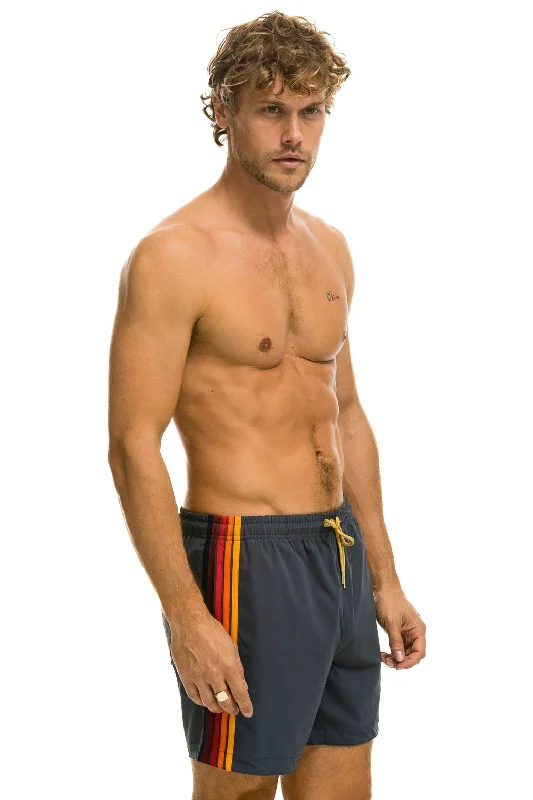 MEN'S 5 STRIPE FLEX SHORTS - TITANIUM